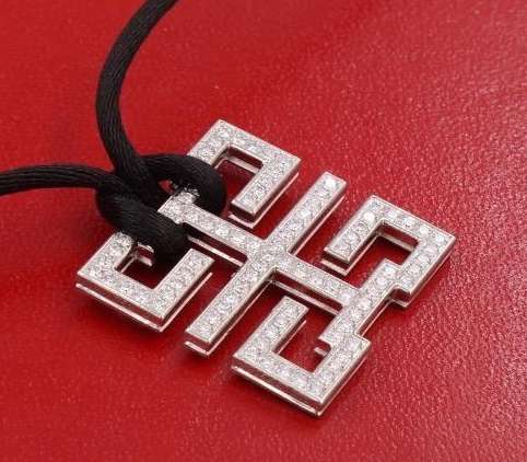 Cartier Le Baiser du Dragon Diamond Necklace