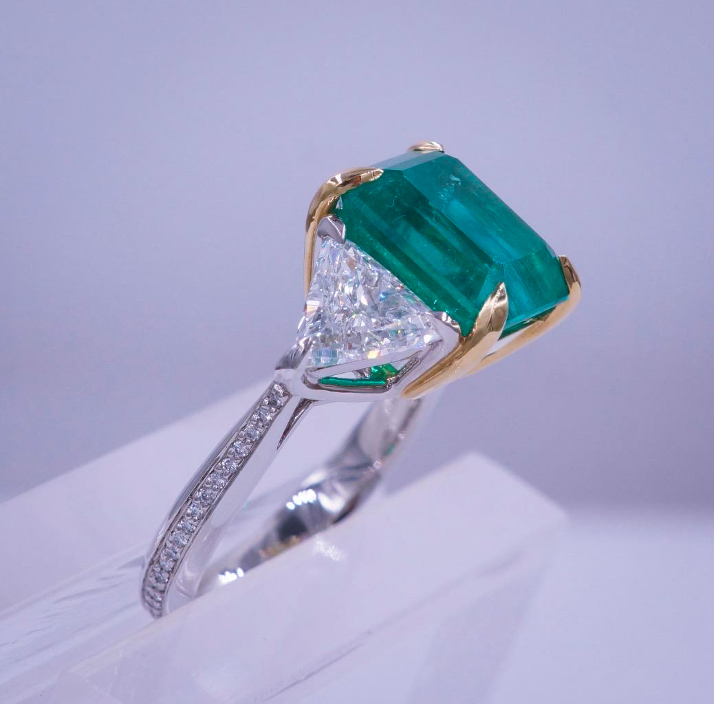 Emerald_Ring