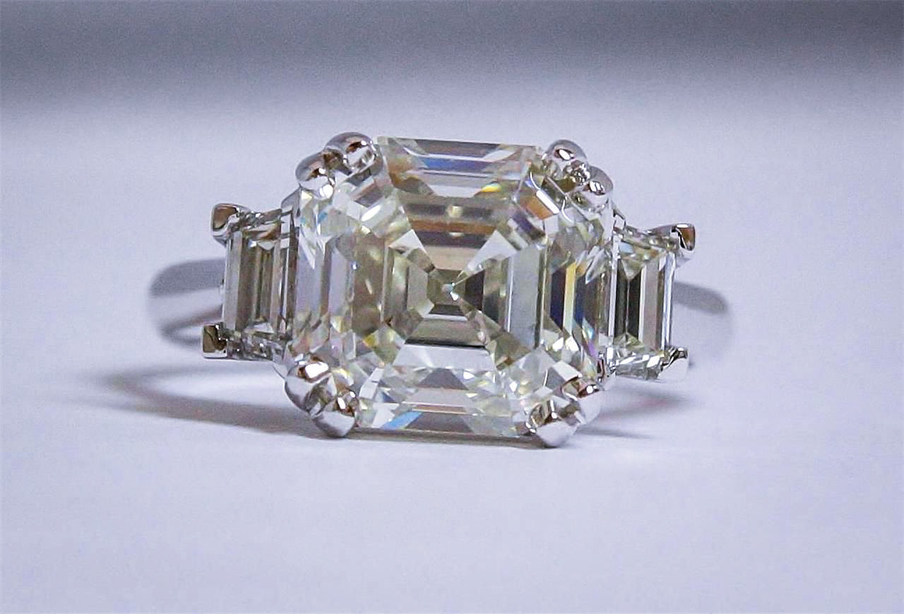 Sell_Custom_Diamond_Rings